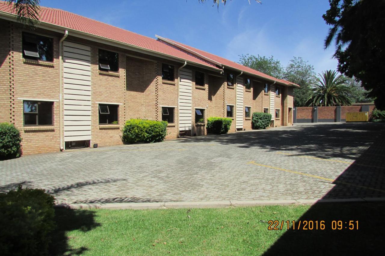Europrime Boutique Hotel Boksburg Eksteriør bilde